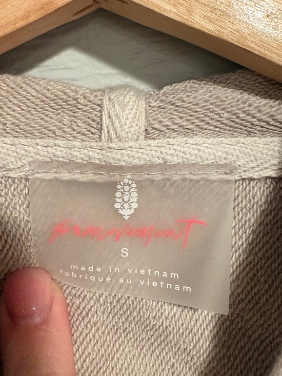 Free People cropped hoodie - Picture 3 of 3